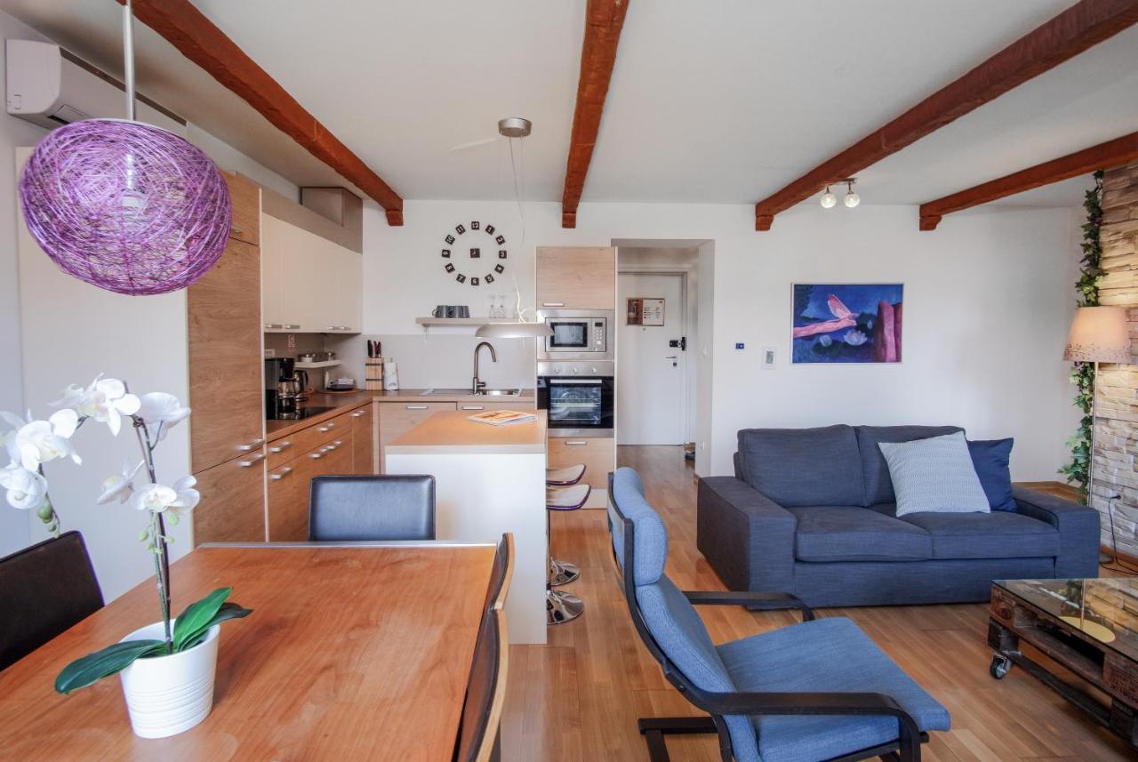 Apartmán Deluxe L2 *
